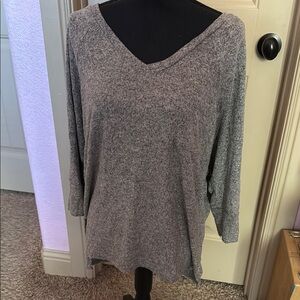 moa moa XL Soft Gray Sweater